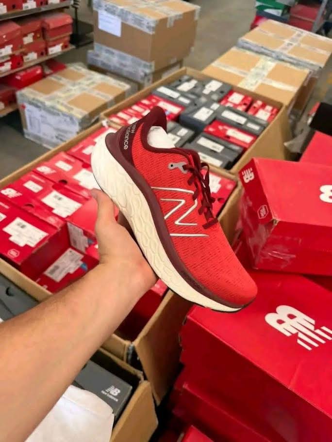 Premium Branded Sneakers Pallet_2